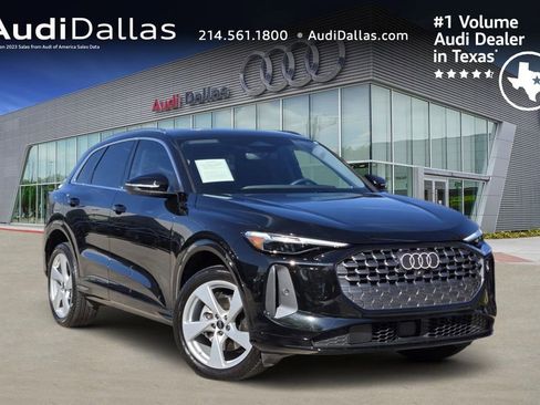 Certified 2025 Audi Q5 Premium Plus w/ Premium Plus image 1