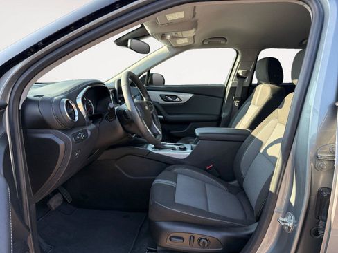 Used 2023 Chevrolet Blazer LT w/ Convenience Package FWD image 10
