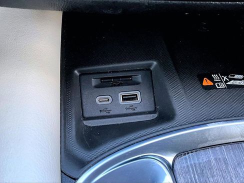 Used 2022 Buick Enclave Avenir w/ Trailering Package, 5000 lbs. image 32