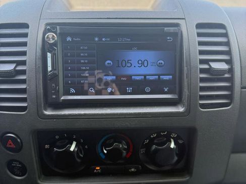 Used 2009 Suzuki Equator 2WD Extended Cab image 14