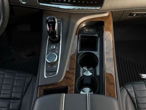 Used 2023 Cadillac Escalade Sport Platinum w/ LPO, ONYX Package image 38