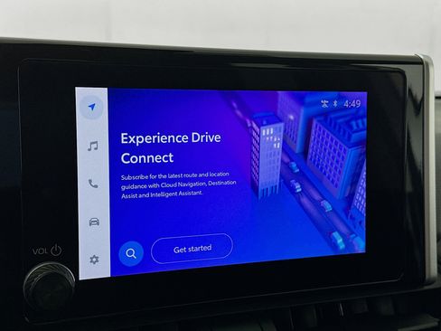 Used 2025 Toyota RAV4 XLE image 21