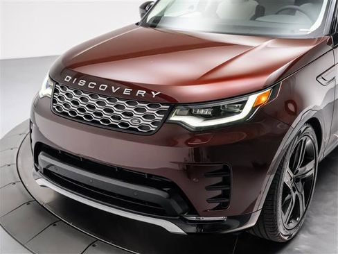 New 2026 Land Rover Discovery Limited Edition AWD/4WD image 9