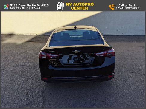 Used 2019 Chevrolet Malibu LT FWD image 16
