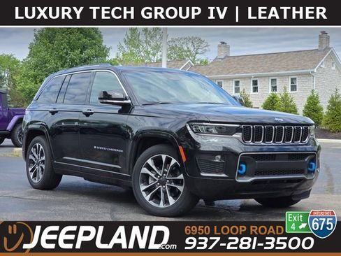 Used 2023 Jeep Grand Cherokee Overland w/ Luxury Tech Group IV AWD/4WD image 1