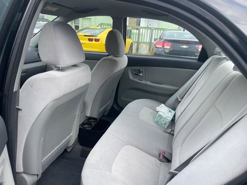 Used 2009 Kia Spectra EX image 12