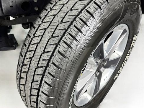 Used 2020 Jeep Wrangler Unlimited Sport image 35