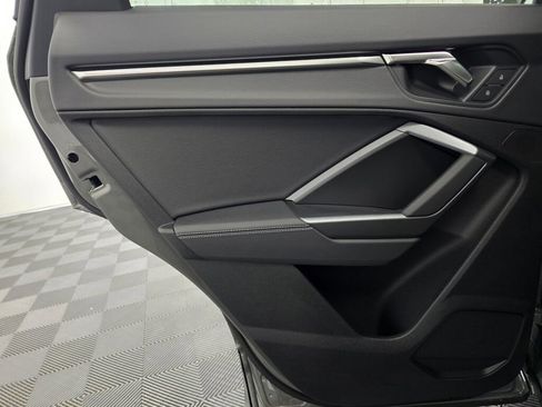 New 2025 Audi Q3 2.0T Premium image 19
