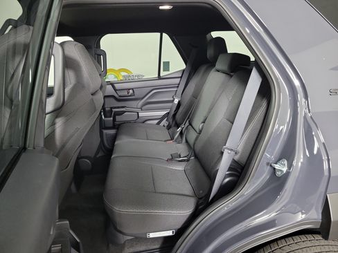 Used 2026 Toyota 4Runner SR5 AWD/4WD image 10