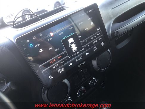 Used 2017 Jeep Wrangler Unlimited Sport w/ Quick Order Package 24S image 14