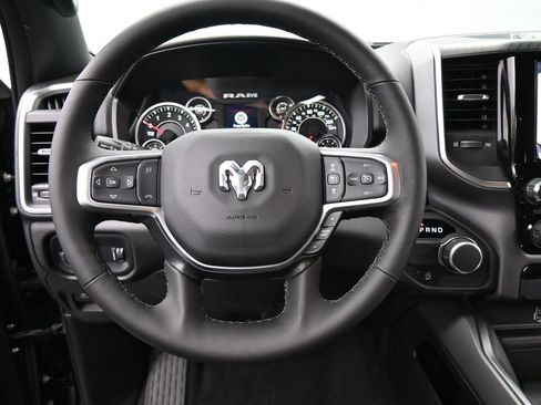Used 2025 RAM 1500 Big Horn image 16