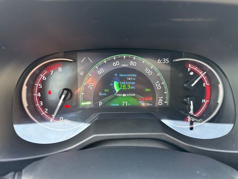 Used 2023 Toyota RAV4 XLE w/ Convenience Package AWD/4WD image 12