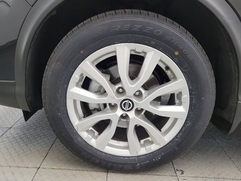 Used 2021 Nissan Rogue Sport SV AWD/4WD image 31