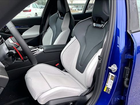 New 2026 BMW M5 w/ Carbon Package image 7