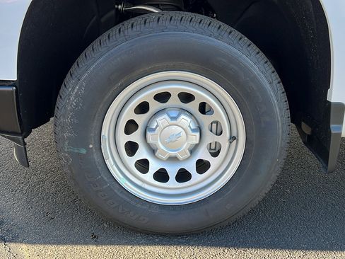 New 2026 Chevrolet Silverado 1500 W/T AWD/4WD image 11
