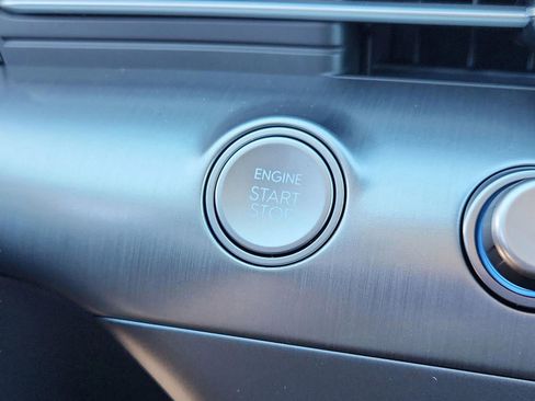 New 2026 Hyundai Kona SE image 26