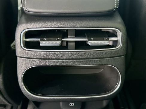 Used 2025 Genesis GV70 2.5T AWD/4WD image 25