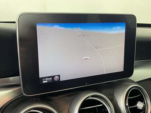 Used 2015 Mercedes-Benz C 300 4MATIC Sedan image 8