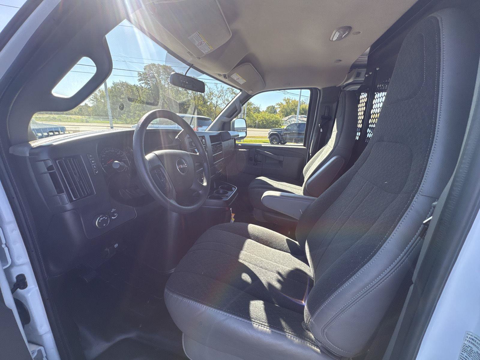 Used 2025 GMC Savana 2500 w/ Driver Convenience Package RWD image 7