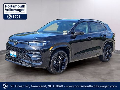 Certified 2026 Volkswagen Tiguan SE R-Line AWD/4WD image 1