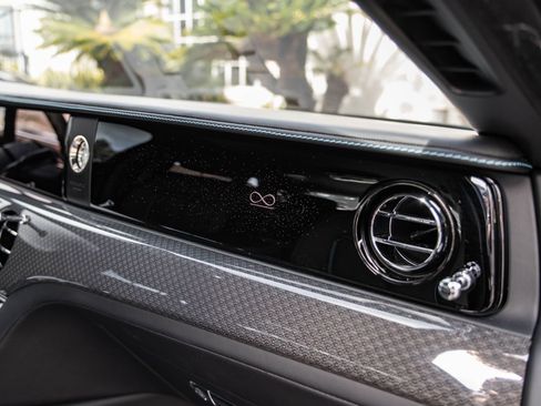 Used 2022 Rolls-Royce Ghost Black Badge image 20