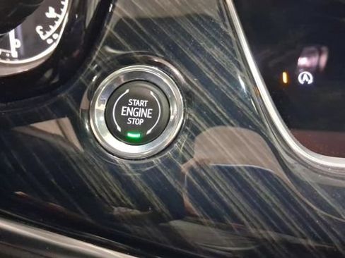 Used 2024 Cadillac XT6 Premium Luxury w/ LPO, Floor Liner Package AWD/4WD image 28