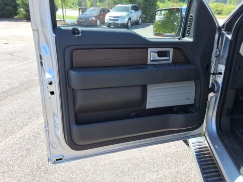 Used 2014 Ford F150 Lariat w/ Equipment Group 502A Luxury AWD/4WD image 22