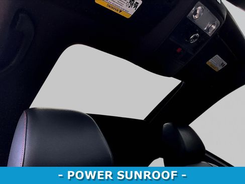 Used 2017 Volkswagen Jetta GLI image 29