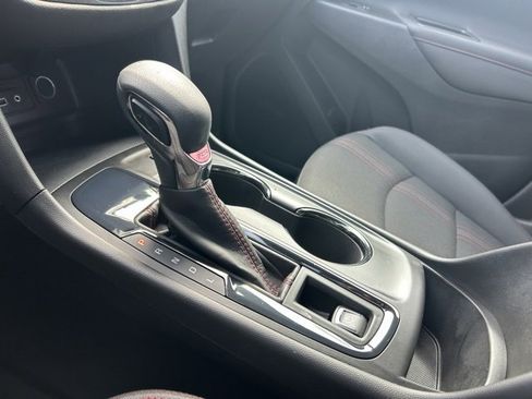 Used 2023 Chevrolet Equinox RS image 25