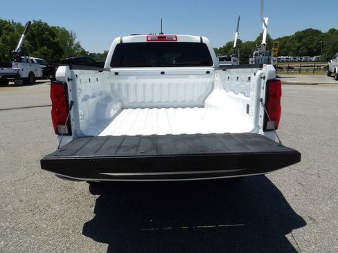 Used 2023 Chevrolet Colorado W/T RWD image 45