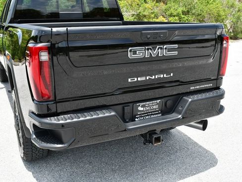 Used 2026 GMC Sierra 2500 Denali Ultimate w/ Max Trailering Package AWD/4WD image 11