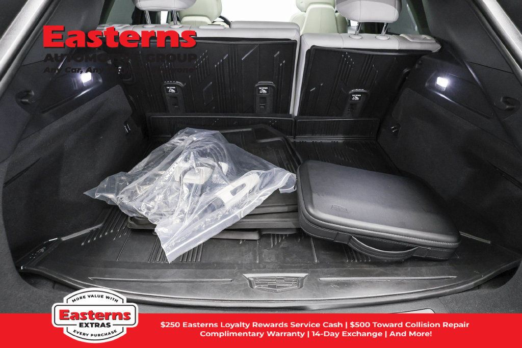 Used 2024 Cadillac Lyriq Sport RWD image 10