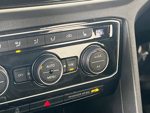 Used 2023 Volkswagen Atlas Cross Sport SEL R-Line image 20