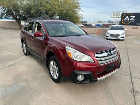 Used 2014 Subaru Outback 2.5i Limited w/ Moonroof Package image 2