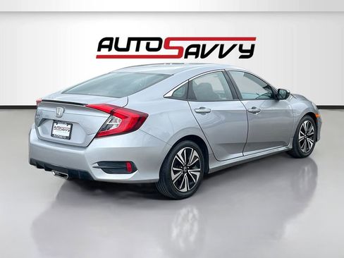 Used 2019 Honda Civic Sport image 7