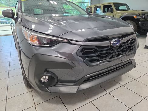 Used 2025 Subaru Crosstrek 2.5i Premium AWD/4WD image 23