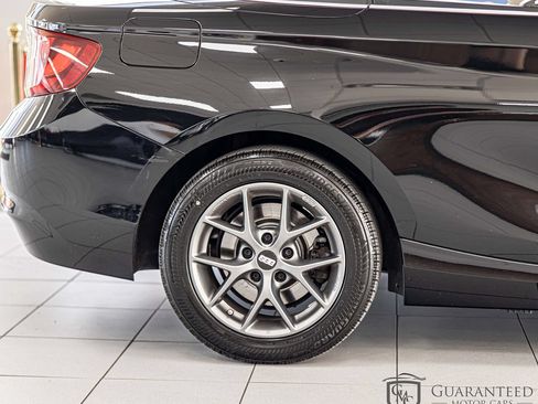 Used 2017 BMW 230i xDrive Convertible AWD/4WD image 10