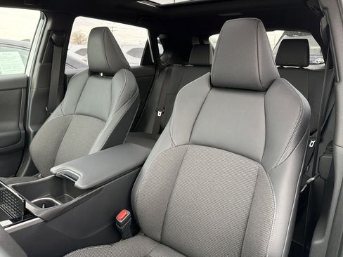 Used 2025 Toyota bZ4X FWD w/ Weather Package image 9