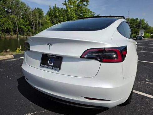 Used 2023 Tesla Model 3 Standard Range RWD image 8