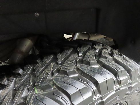 Used 2023 GMC Sierra 2500 AT4 w/ AT4 Premium Plus Package image 42