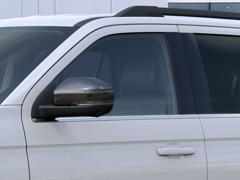 New 2027 Ford Expedition Max Active RWD image 22
