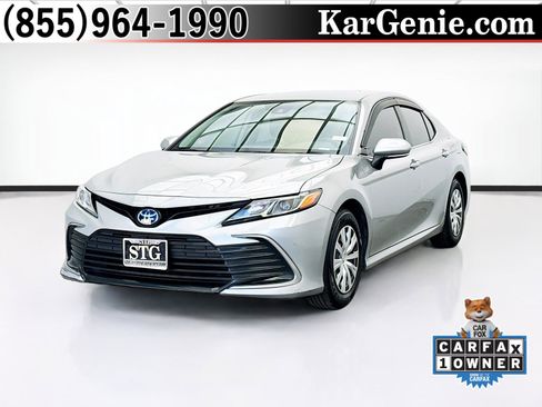Used 2024 Toyota Camry LE FWD image 1