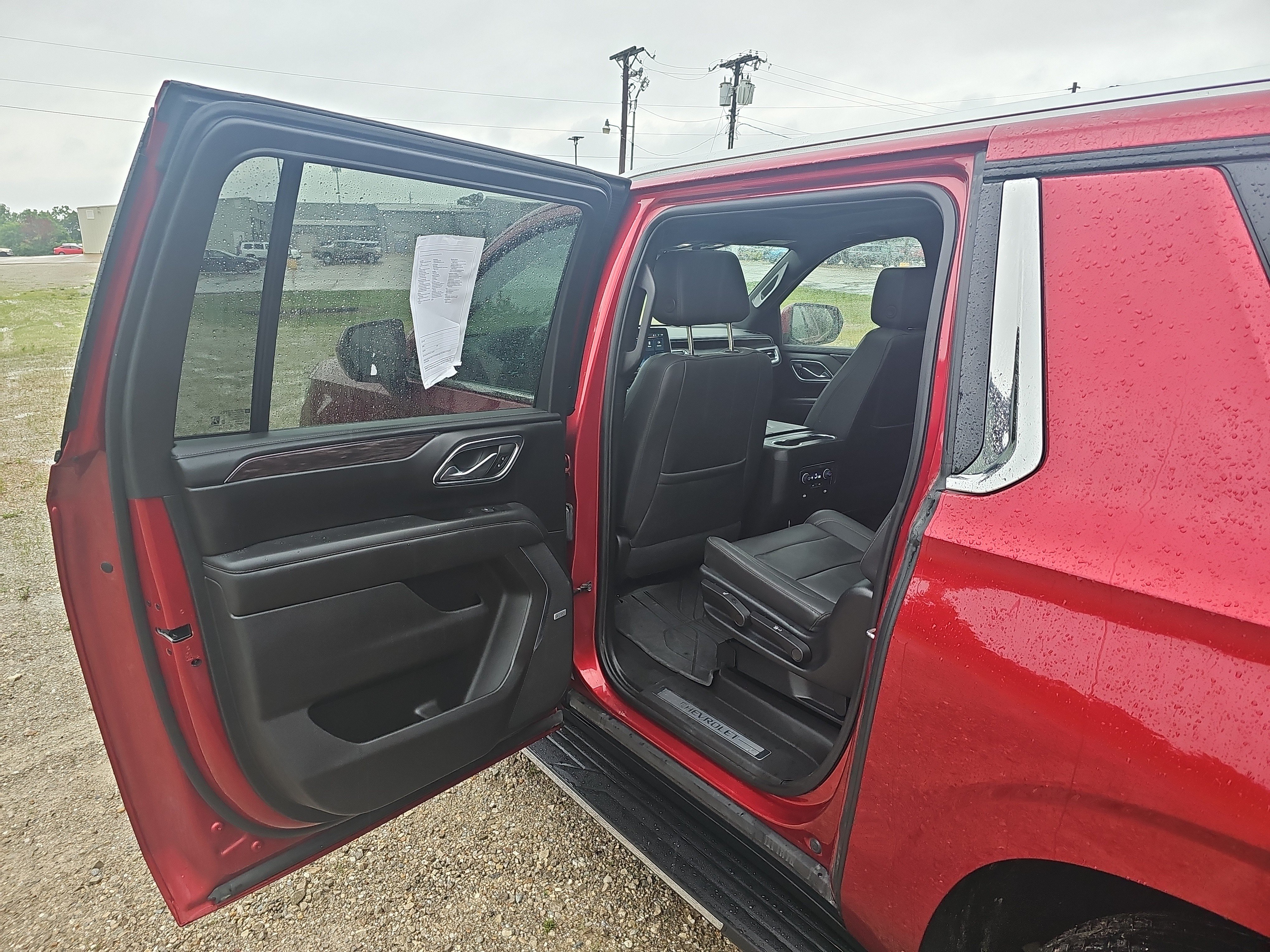 Used 2023 Chevrolet Suburban LT AWD/4WD image 14
