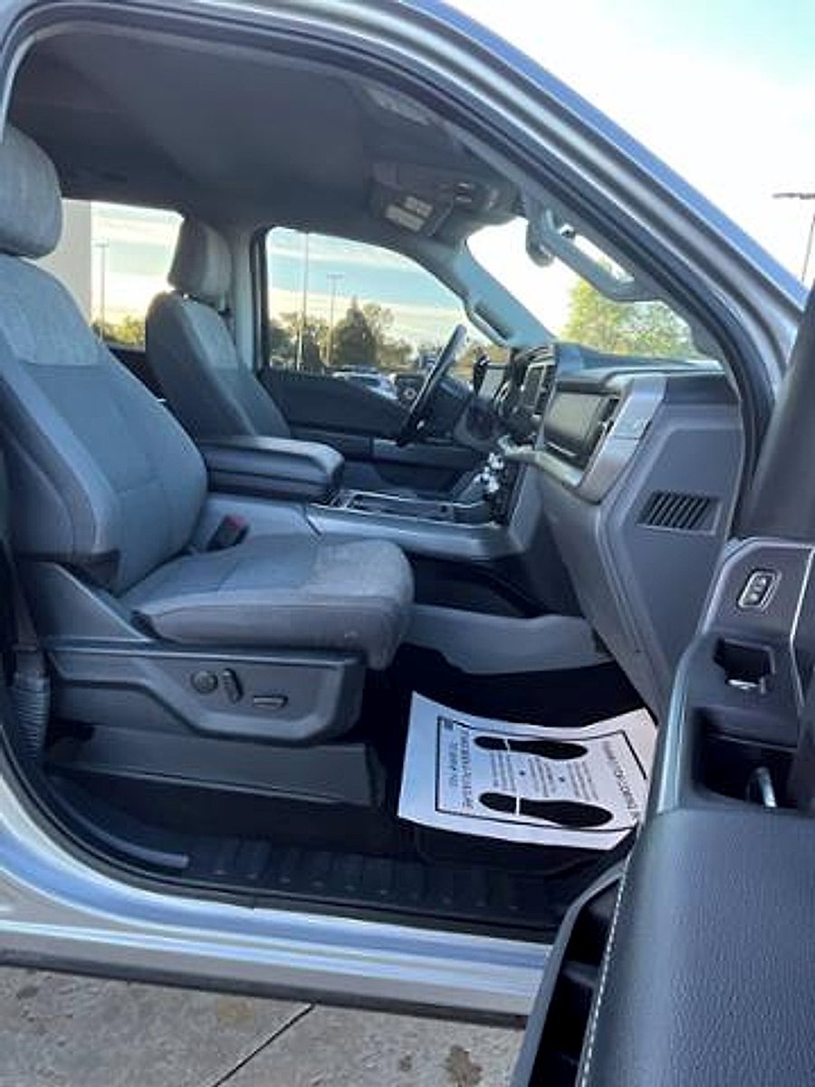 Used 2022 Ford F150 XLT w/ Equipment Group 302A High AWD/4WD image 25