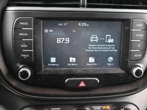 Used 2021 Kia Soul S FWD image 10