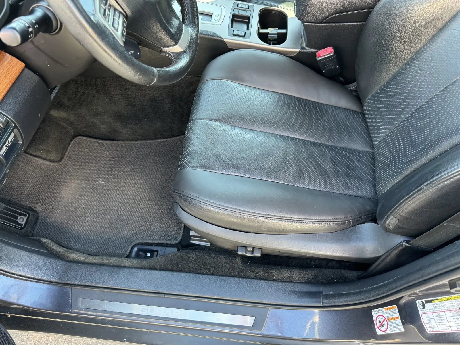 Used 2013 Subaru Outback 2.5i Limited AWD/4WD image 11