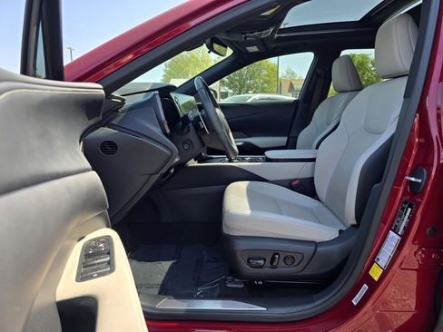Used 2023 Lexus RX 350 Premium Plus w/ Accessory Package (Z1) image 18