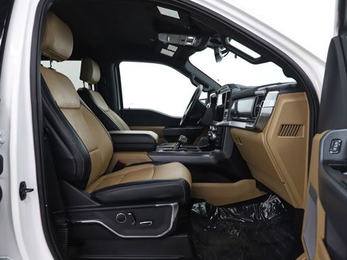 Used 2023 Ford F150 Lariat w/ Equipment Group 502A High image 11