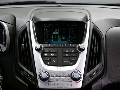 Used 2017 Chevrolet Equinox LS FWD image 18