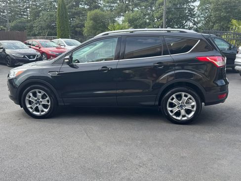 Used 2015 Ford Escape Titanium AWD/4WD image 4